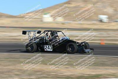 media/Feb-19-2022-Extreme Speed (Sat) [[291e7b942e]]/2-orange/Session 1 Skidpad/
